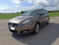 Grau Gebraucht 2008 Fiat Croma Kombi | 1.700 € (Guter Preis)