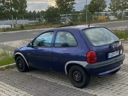 Blau Gebraucht 1997 Opel Corsa Swing Kleinwagen | 1.000 € (Guter Preis)