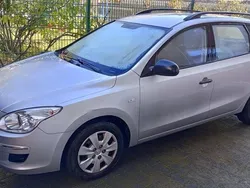 Silber Gebraucht 2008 Hyundai i30 Kombi | 3.900 €