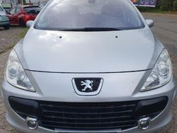 Silber Gebraucht 2006 Peugeot 307 Limousine | 3.850 €