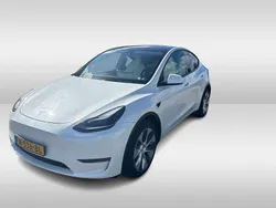 Weiß Gebraucht 2021 Tesla Model Y Long Range AWD SUV | 34.950 € (Fairer Preis)
