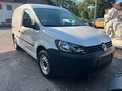 Weiß Gebraucht 2015 VW Caddy Van / Kleinbus | 10.900 € (Fairer Preis)