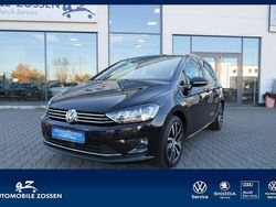 Schwarz Gebraucht 2015 VW Golf Sportsvan Highline Van / Kleinbus | 12.980 € (Fairer Preis)