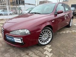 Rot Gebraucht 2006 Alfa Romeo 147 Progression Kleinwagen | 2.950 € (Teuer)