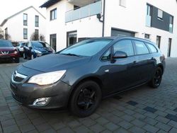 Grau Gebraucht 2011 Opel Astra Edition Kombi | 2.290 € (Superpreis)