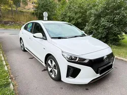 Weiß Gebraucht 2019 Hyundai Ioniq Premium Limousine | 13.850 € (Guter Preis)