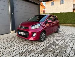 Rot Gebraucht 2016 Kia Picanto DREAM-TEAM Edition Kleinwagen | 5.200 € (Guter Preis)