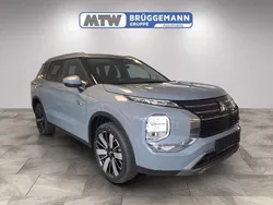 Grau Neu 2025 Mitsubishi Outlander P-HEV Intro Edition SUV | 50.270 € (Fairer Preis)