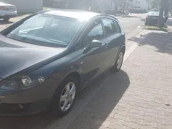 Grau Gebraucht 2007 Seat Leon Sport Limousine | 2.100 € (Fairer Preis)