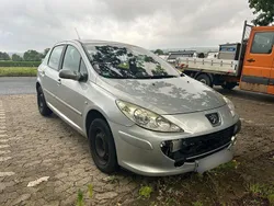 Silber Gebraucht 2006 Peugeot 307 Limousine | 1.999 € (Guter Preis)