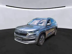Graphitegrau metallic Gebraucht 2022 Skoda Kodiaq Tour SUV | 23.790 € (Fairer Preis)
