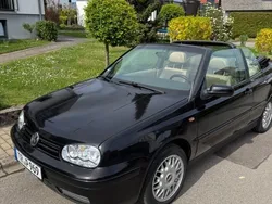 Schwarz Gebraucht 1998 VW Golf Cabriolet Highline Cabrio | 4.298 € (Fairer Preis)