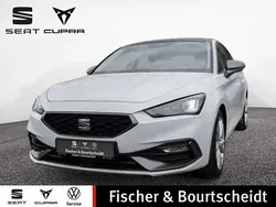 Nevada weiss Gebraucht 2022 Seat Leon FR Limousine | 21.680 € (Fairer Preis)