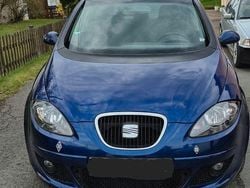 Blau Gebraucht 2005 Seat Altea Stylance Van / Kleinbus | 2.000 € (Guter Preis)