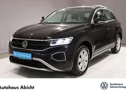 Schwarz (deep black perleffekt (schwarz)) Gebraucht 2022 VW T-Roc Life SUV | 20.950 € (Guter Preis)
