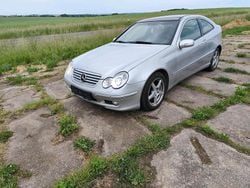 Silber Gebraucht 2003 Mercedes C200 Coupé | 1.700 € (Fairer Preis)