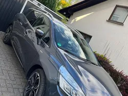 Grau Gebraucht 2018 Renault Clio IV Bose Edition Kleinwagen | 10.750 € (Fairer Preis)