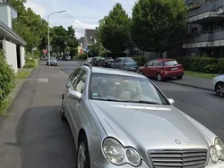 Silber Gebraucht 2004 Mercedes C200 Kombi | 6.400 €