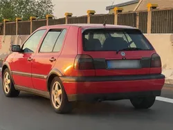 Rot Gebraucht 1996 VW Golf III Edition Kleinwagen | 3.750 €