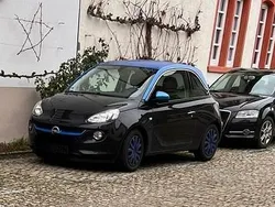 Schwarz Gebraucht 2018 Opel Adam Unlimited Kleinwagen | 9.500 € (Fairer Preis)