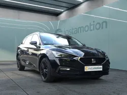 Schwarz Gebraucht 2024 Seat Leon Style Van / Kleinbus | 27.480 € (Guter Preis)