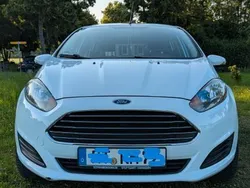 Weiß Gebraucht 2013 Ford Fiesta Trend Kleinwagen | 4.700 € (Guter Preis)