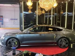 Grau Gebraucht 2011 Audi A7 Sportback Ambiente Kleinwagen | 14.999 € (Guter Preis)