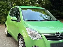 Grün Gebraucht 2009 Opel Agila Kleinwagen | 2.250 € (Guter Preis)