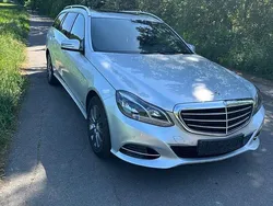 Silber Gebraucht 2015 Mercedes 220 Kombi | 12.900 € (Fairer Preis)