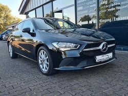 Nachtschwarz unilack Gebraucht 2021 Mercedes CLA180 Shooting Brake Kombi | 18.490 € (Fairer Preis)