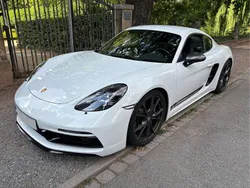 Weiß Gebraucht 2020 Porsche 718 Cayman Sport Coupé | 62.990 € (Fairer Preis)