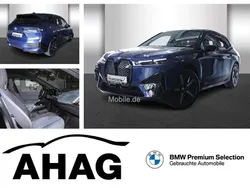 Blau Gebraucht 2024 BMW iX Sport Line SUV | 55.840 € (Fairer Preis)