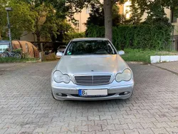 Silber Gebraucht 2003 Mercedes C180 Limousine | 1.700 € (Superpreis)
