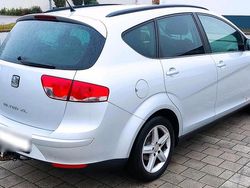 Silber Gebraucht 2013 Seat Altea XL Copa Van / Kleinbus | 3.900 €