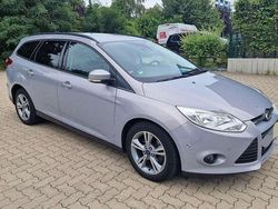Grau Gebraucht 2013 Ford Focus Trend Kombi | 3.500 € (Etwas zu teuer)