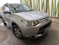 Gebraucht 2015 Mitsubishi Outlander Plus SUV | 13.500 € (Fairer Preis)