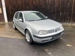 Silber Gebraucht 2001 VW Golf Basis Limousine | 2.750 € (Fairer Preis)