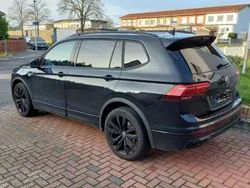 Schwarz Gebraucht 2022 VW Tiguan Allspace R-line SUV | 37.900 € (Superpreis)