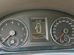 Schwarz Gebraucht 2012 VW Touran Match Van / Kleinbus | 10.300 € (Fairer Preis)