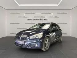 Imperialblau brillanteffek Gebraucht 2017 BMW 220 Sport Line Van / Kleinbus | 16.490 € (Fairer Preis)