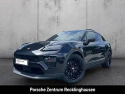 Schwarz Neu 2025 Porsche Macan SUV | 95.900 €