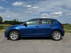 Blau Gebraucht 2019 VW Polo Highline Kleinwagen | 14.200 € (Guter Preis)