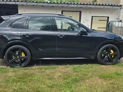 Schwarz Gebraucht 2013 Porsche Cayenne Turbo SUV | 22.999 € (Fairer Preis)
