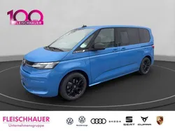 Blau Neu 2024 VW T7 Life Van | 62.994 €
