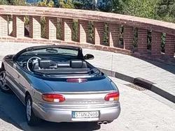 Silber Gebraucht 1999 Chrysler Stratus Cabrio | 4.850 €