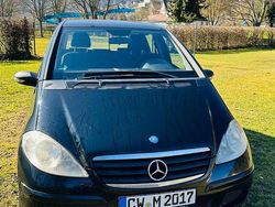Schwarz Gebraucht 2004 Mercedes A170 Classic Van / Kleinbus | 1.000 € (Superpreis)