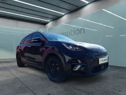 Blau Gebraucht 2020 Kia e-Niro Vision SUV | 23.688 € (Etwas zu teuer)