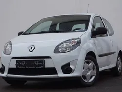 Weiß Gebraucht 2011 Renault Twingo Authentique Kleinwagen | 2.599 € (Fairer Preis)