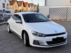 Weiß Gebraucht 2014 VW Scirocco Coupé | 11.500 € (Etwas zu teuer)