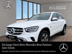 Weiß Gebraucht 2021 Mercedes GLC300e SUV | 36.873 € (Fairer Preis)